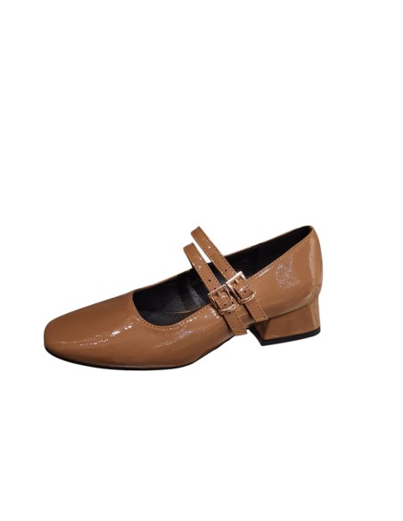 MERCEDES CHAROL CAMEL